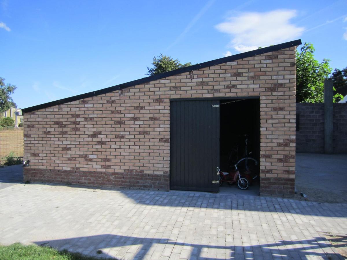 NeerpeltDe Hoog Velden 13公寓 外观 照片