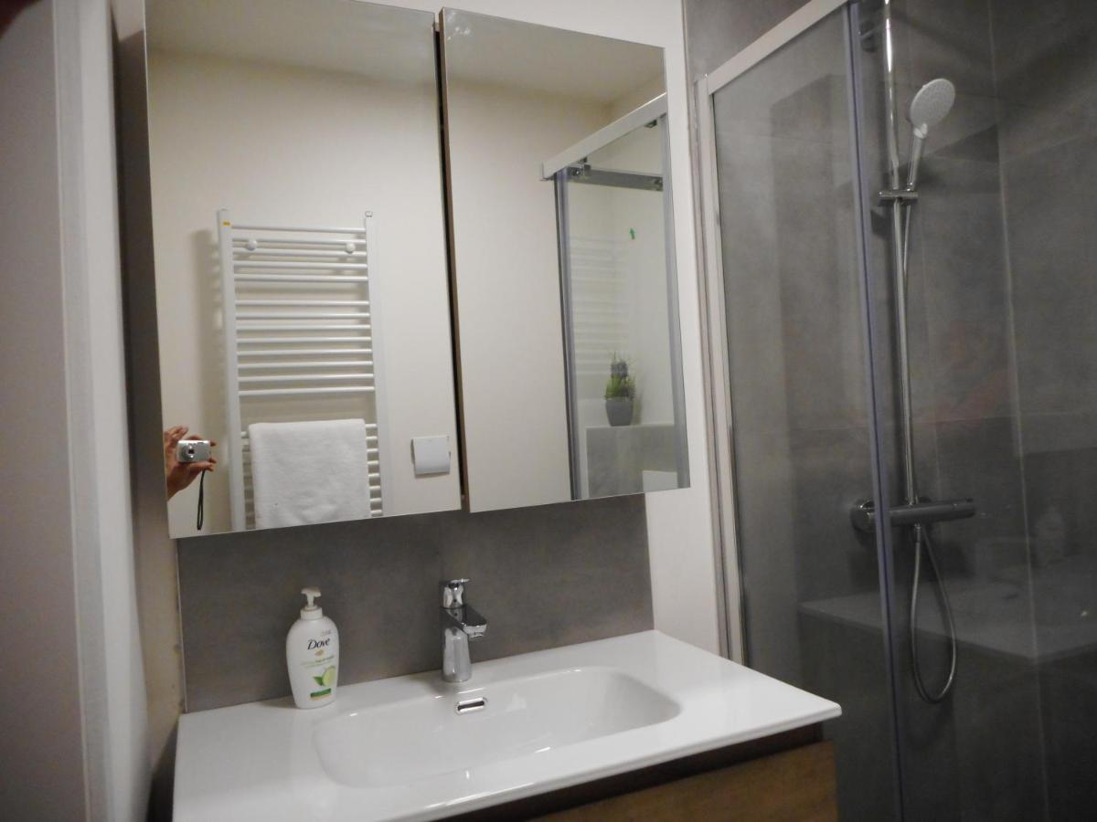 NeerpeltDe Hoog Velden 13公寓 外观 照片